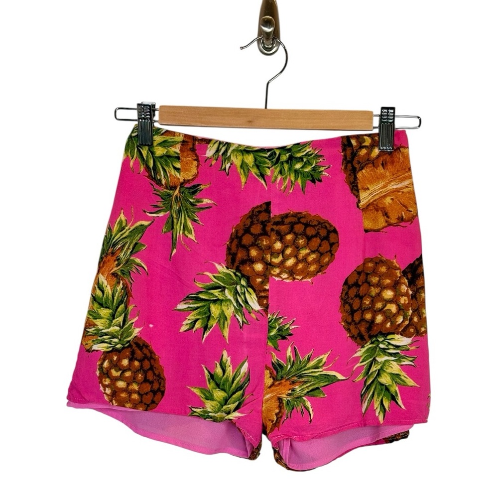 Superdown Lucia Pink Pineapple Hot Shorts Size Small Island Vacation